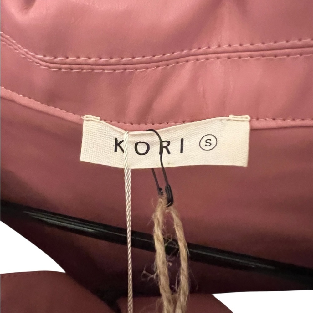 NWT‎ Kori Plaid Shacket w/ Faux Leather Yoke Button-Up – New With Tags – Small - Picture 3 of 4